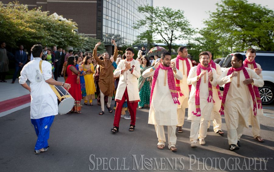 Westin Atrium Southfield MI Hindu wedding photograph