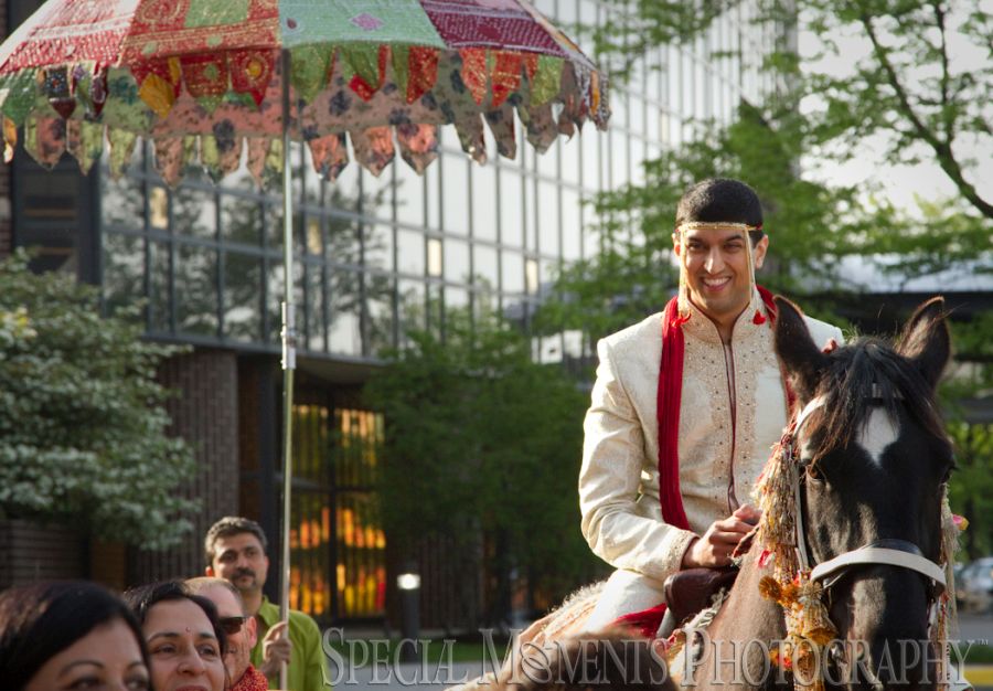 Westin Atrium Southfield MI Hindu wedding photograph