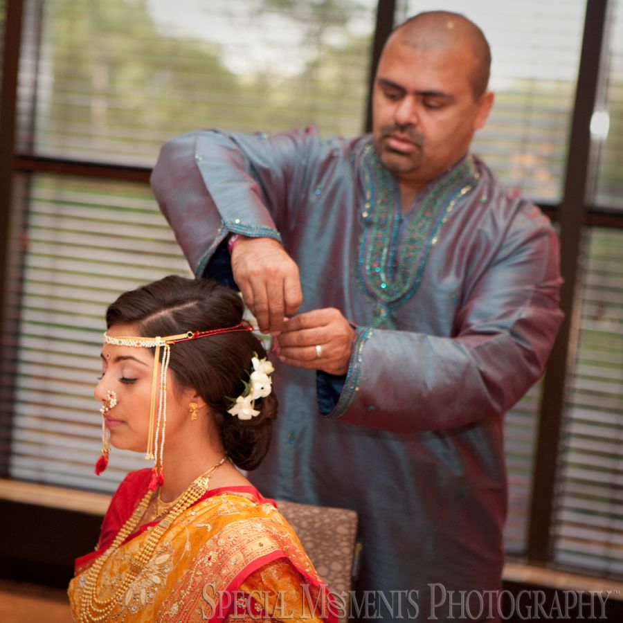 Westin Atrium Southfield MI Hindu wedding photograph