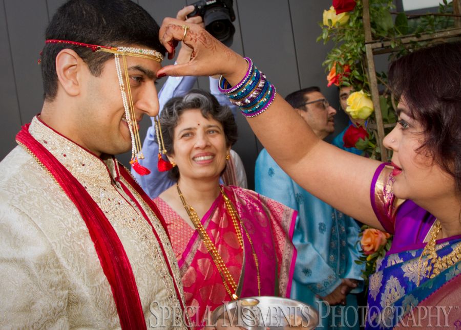 Westin Atrium Southfield MI Hindu wedding photograph