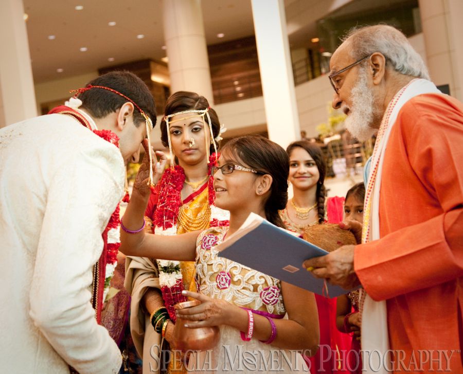 Westin Atrium Southfield MI Hindu wedding photograph