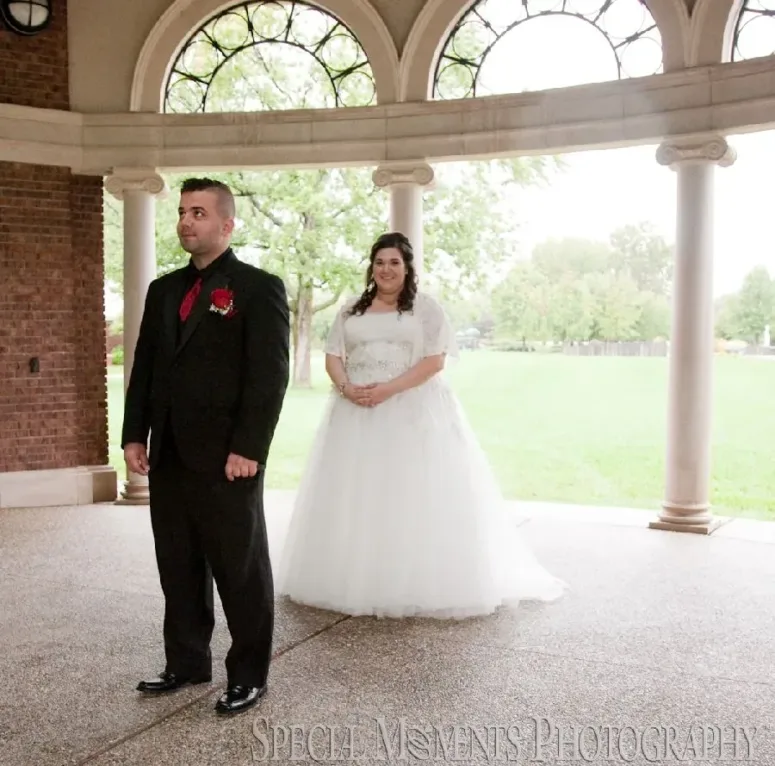 Zuccaro's Banquets & Catering Chesterfield Twp. wedding photograph