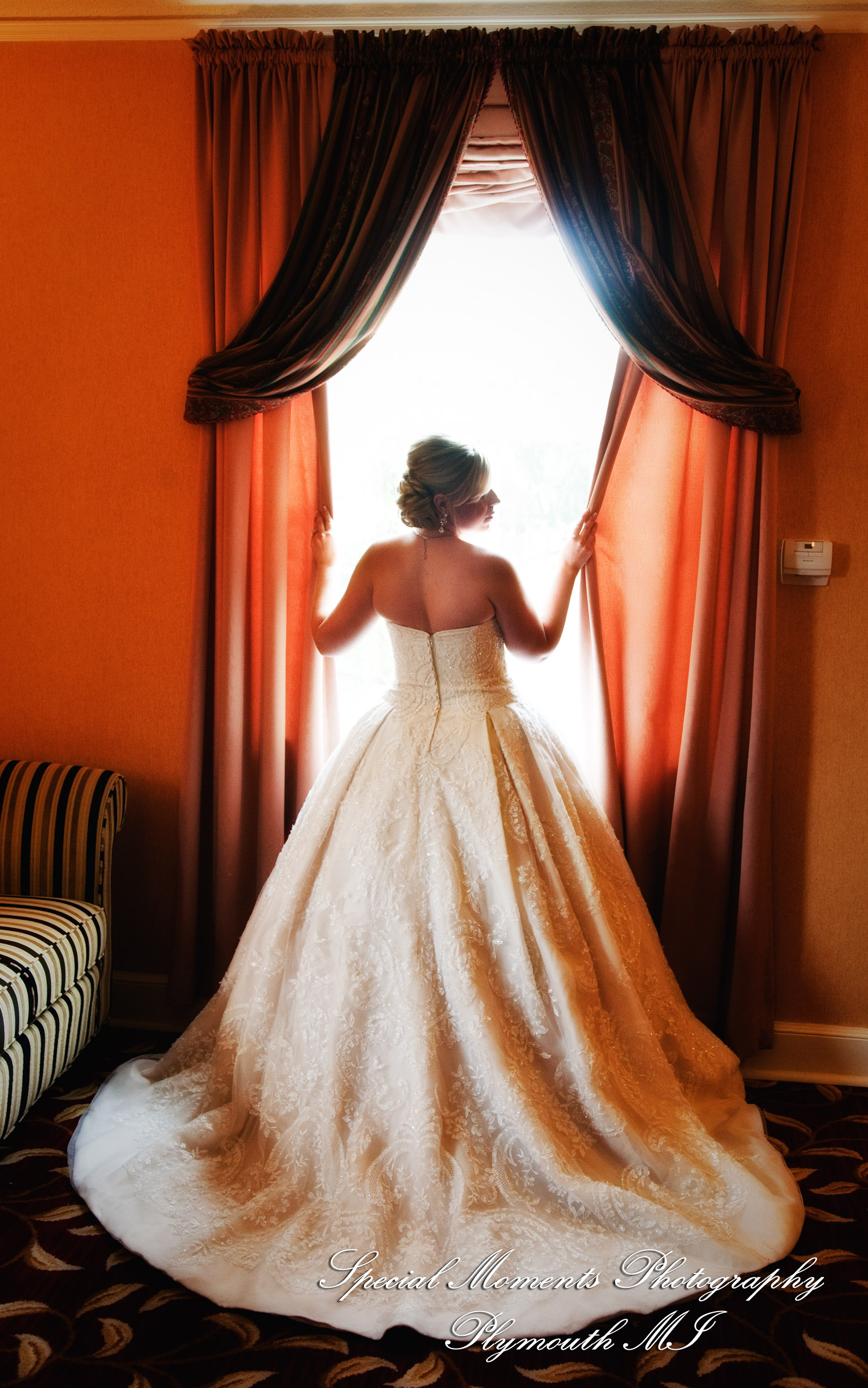 Charlotte & Andrew at Dearborn Inn Dearborn MI wedding photography