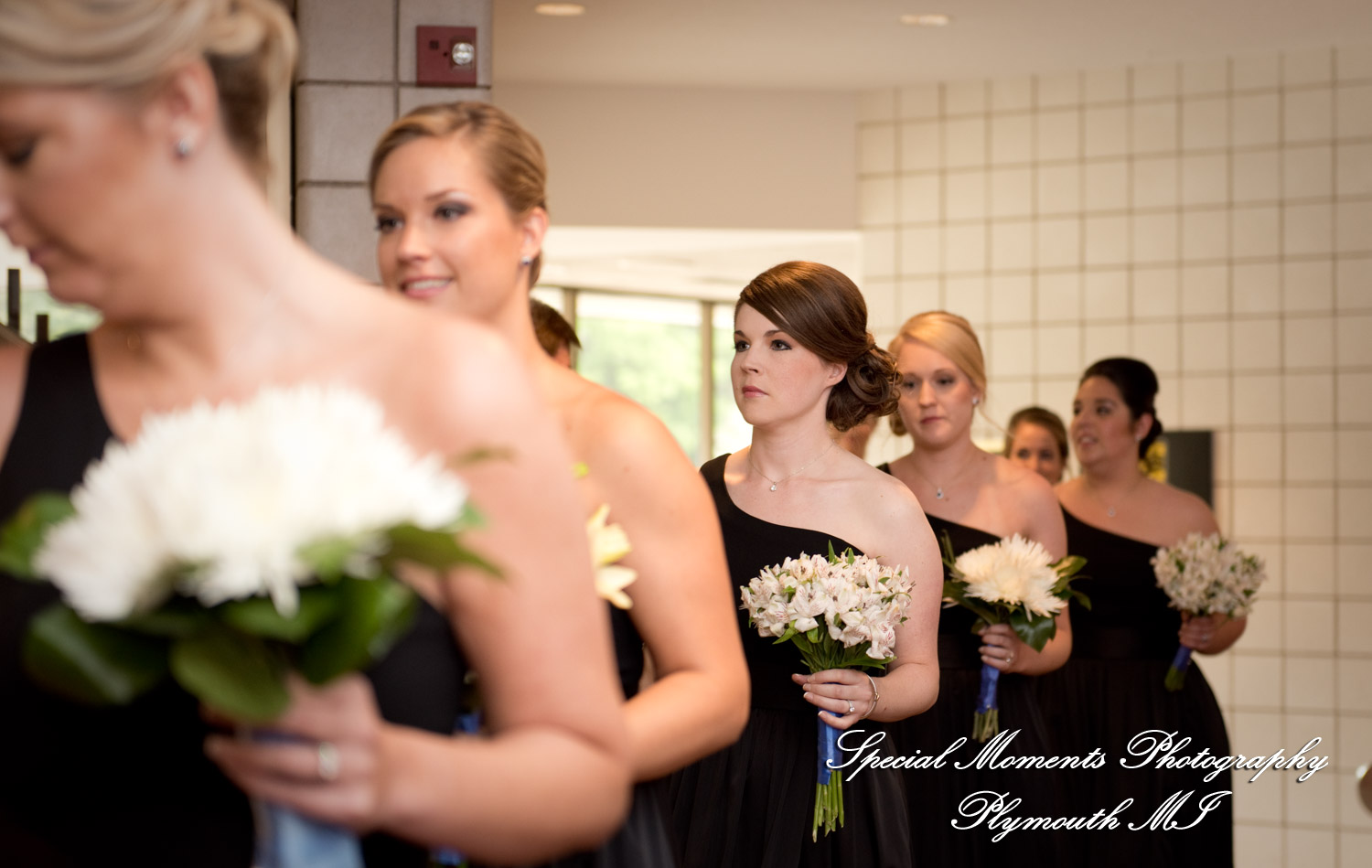 Charlotte & Andrew at Cross of Christ Lutheran Church Bloomfield Hills MI wedding photography