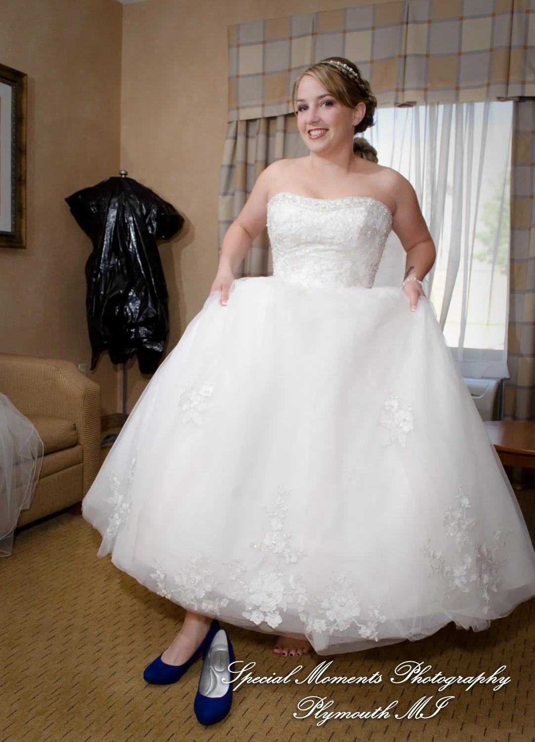 Shelby Gardens Shelby Twp MI wedding photograph