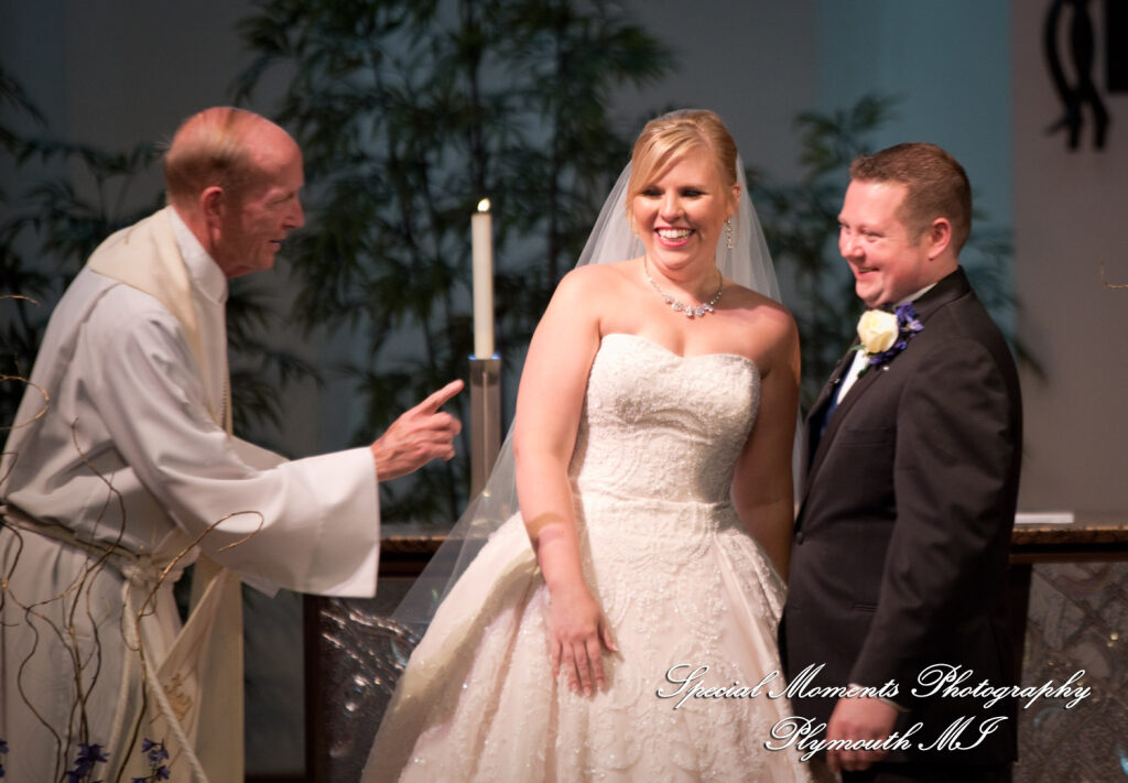 Charlotte & Andrew at Cross of Christ Lutheran Church Bloomfield Hills MI wedding photography