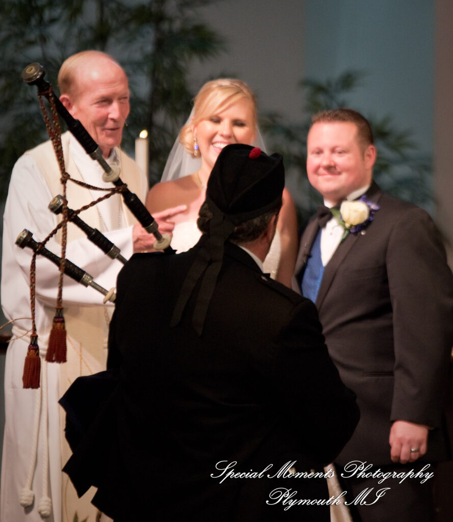 Charlotte & Andrew at Cross of Christ Lutheran Church Bloomfield Hills MI wedding photography