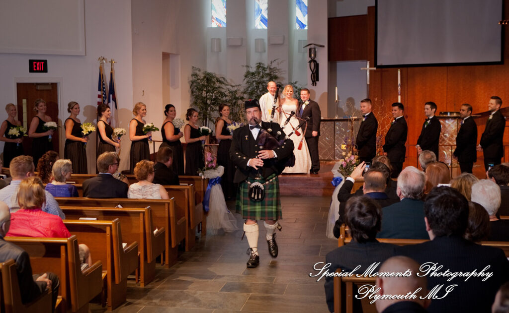 Charlotte & Andrew at Cross of Christ Lutheran Church Bloomfield Hills MI wedding photography