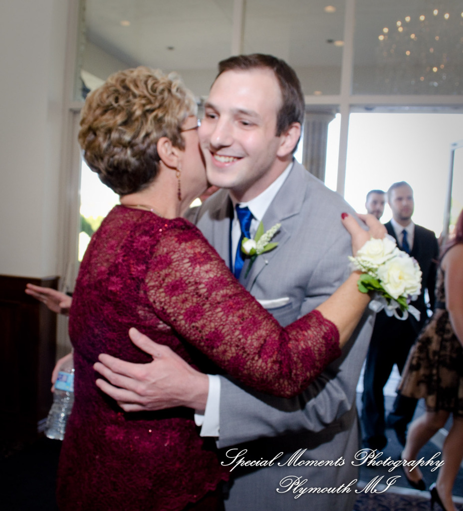 Katherine & Justin at Shelby Banquet Center Shelby Twp MI wedding photograph