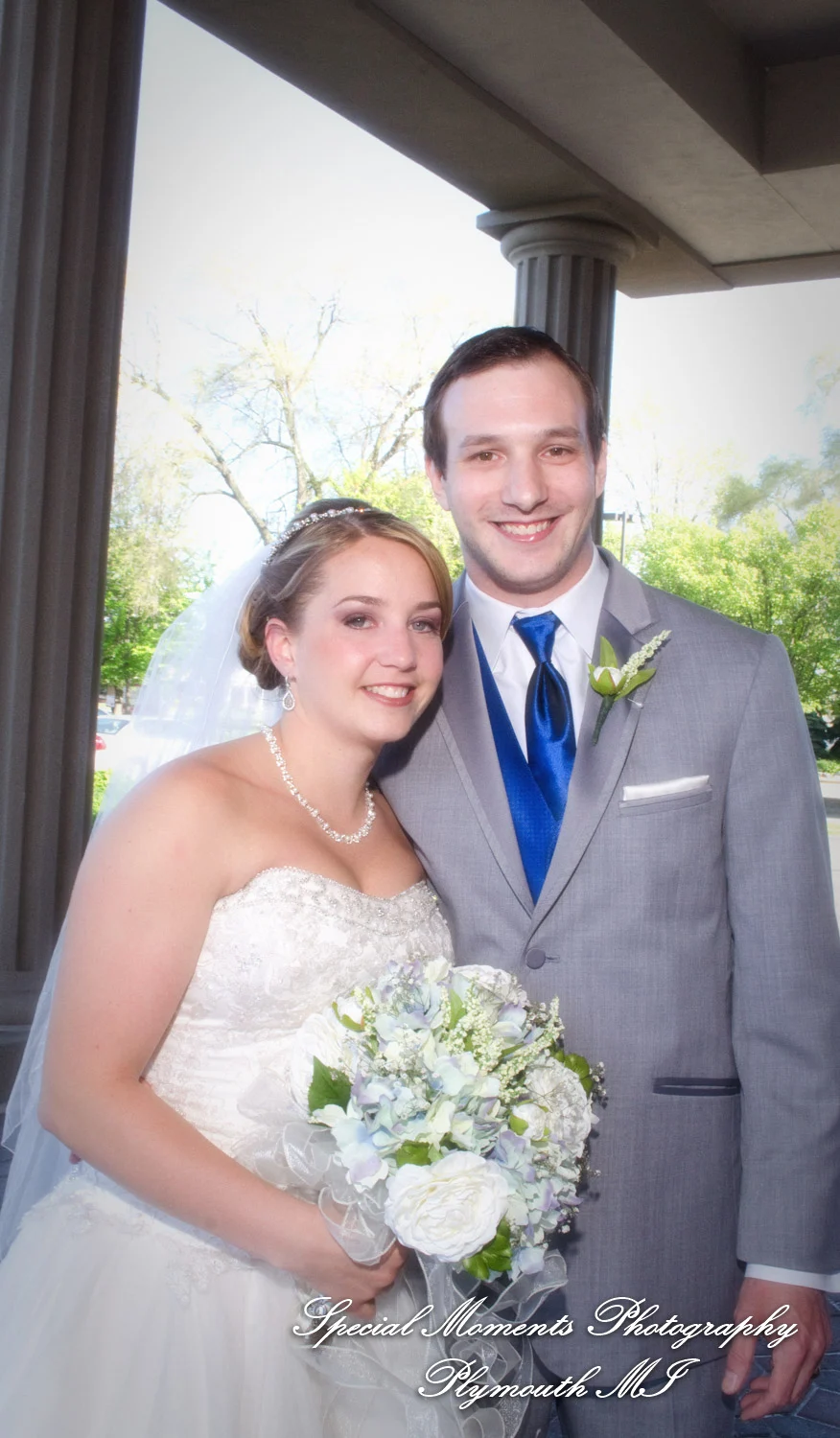 Shelby Gardens Shelby Twp MI wedding photograph
