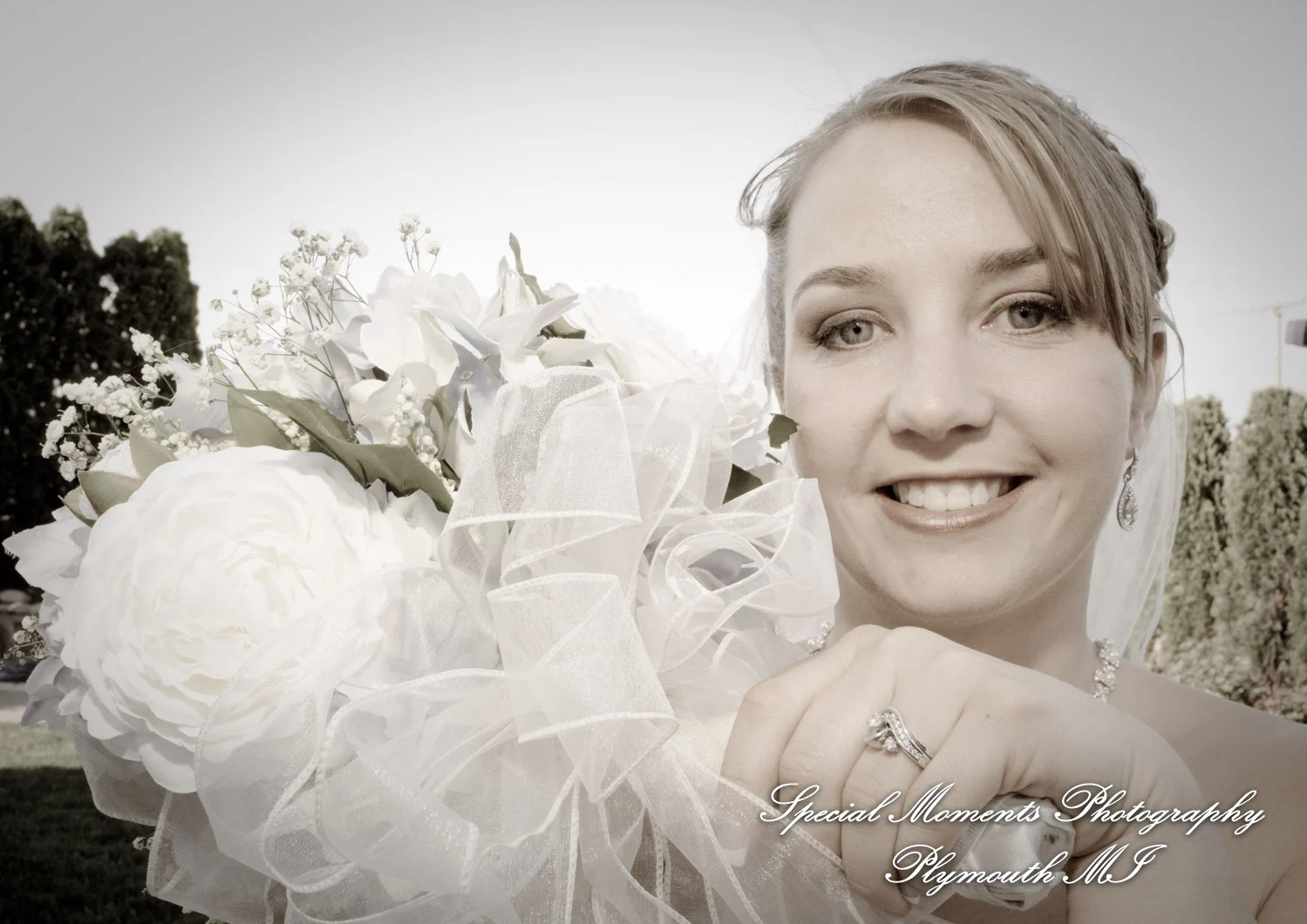 Shelby Gardens Shelby Twp MI wedding photograph
