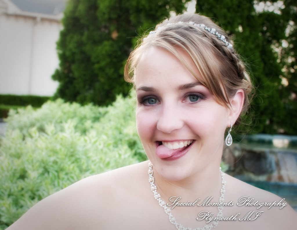 Katherine & Justin at Shelby Banquet Center Shelby Twp MI wedding photograph