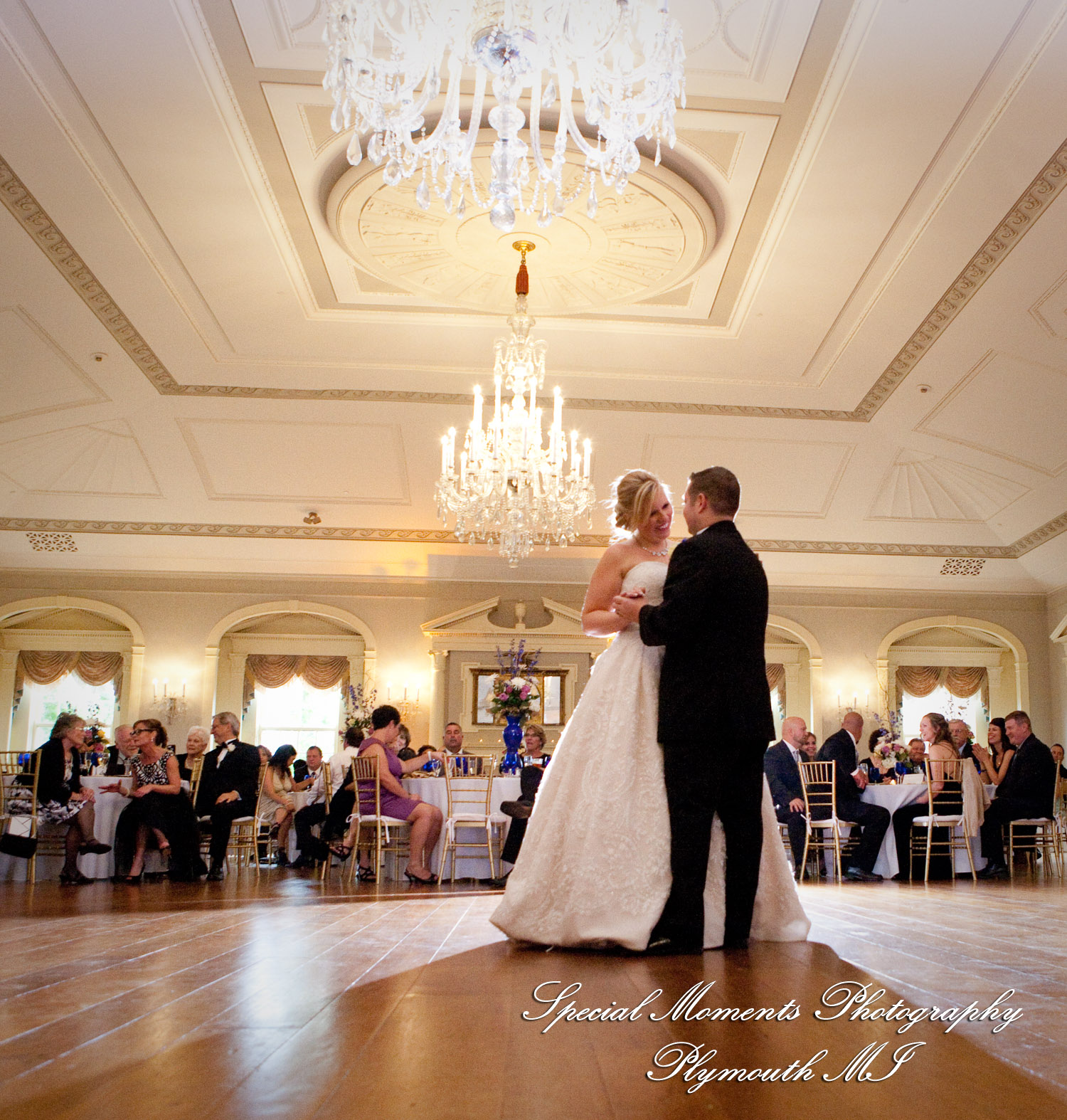 Charlotte & Andrew at Cross of Christ Lutheran Church Bloomfield Hills MI wedding photography