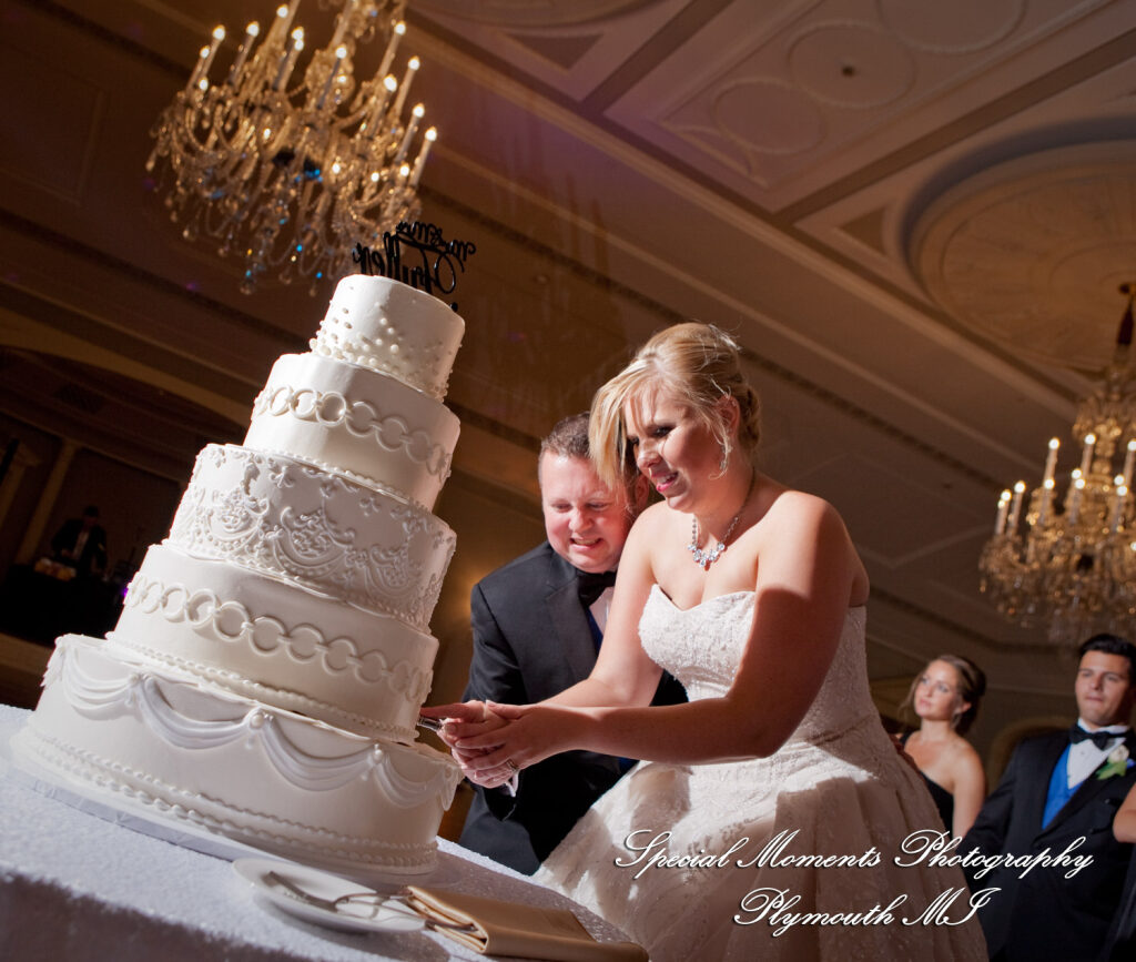 Charlotte & Andrew at Cross of Christ Lutheran Church Bloomfield Hills MI wedding photography
