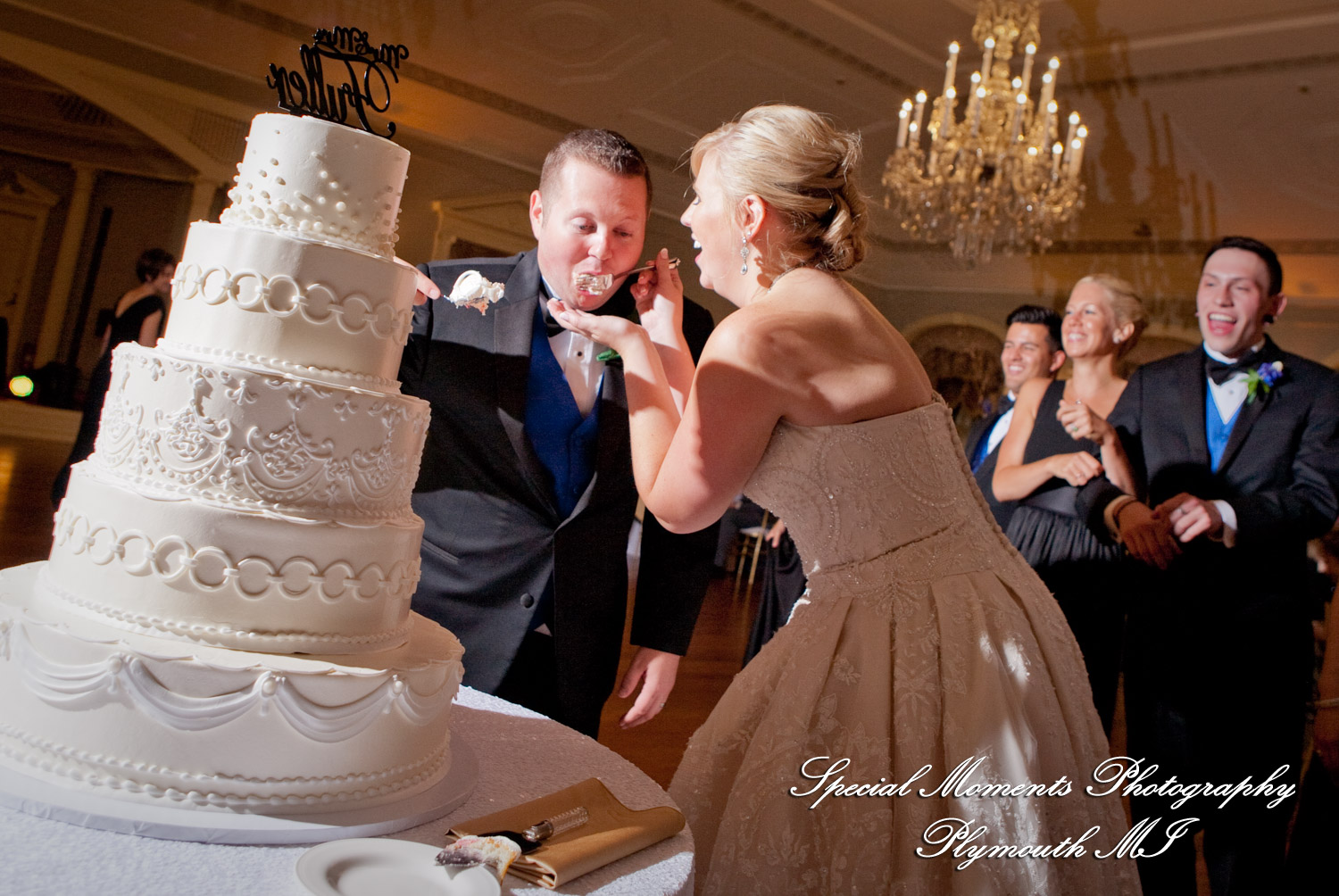 Charlotte & Andrew at Cross of Christ Lutheran Church Bloomfield Hills MI wedding photography