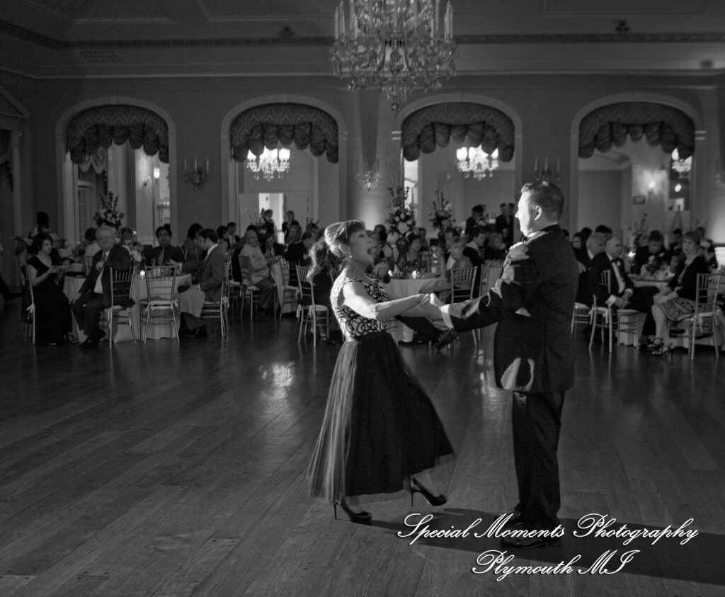 Charlotte & Andrew at Cross of Christ Lutheran Church Bloomfield Hills MI wedding photography