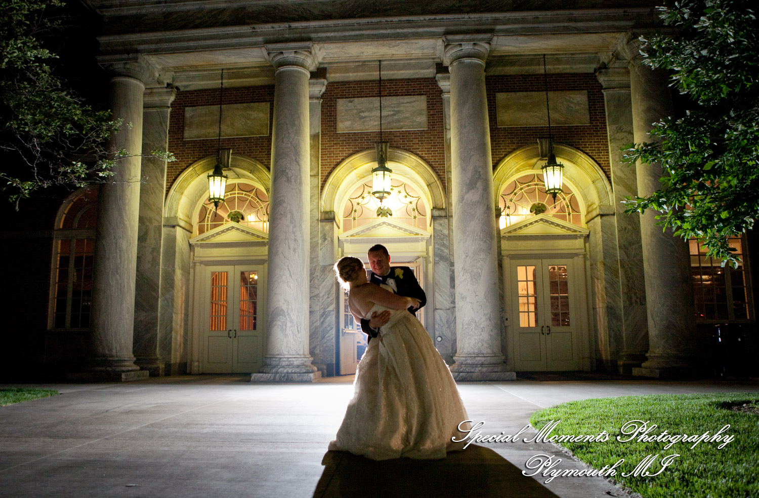 Charlotte & Andrew at Cross of Christ Lutheran Church Bloomfield Hills MI wedding photography