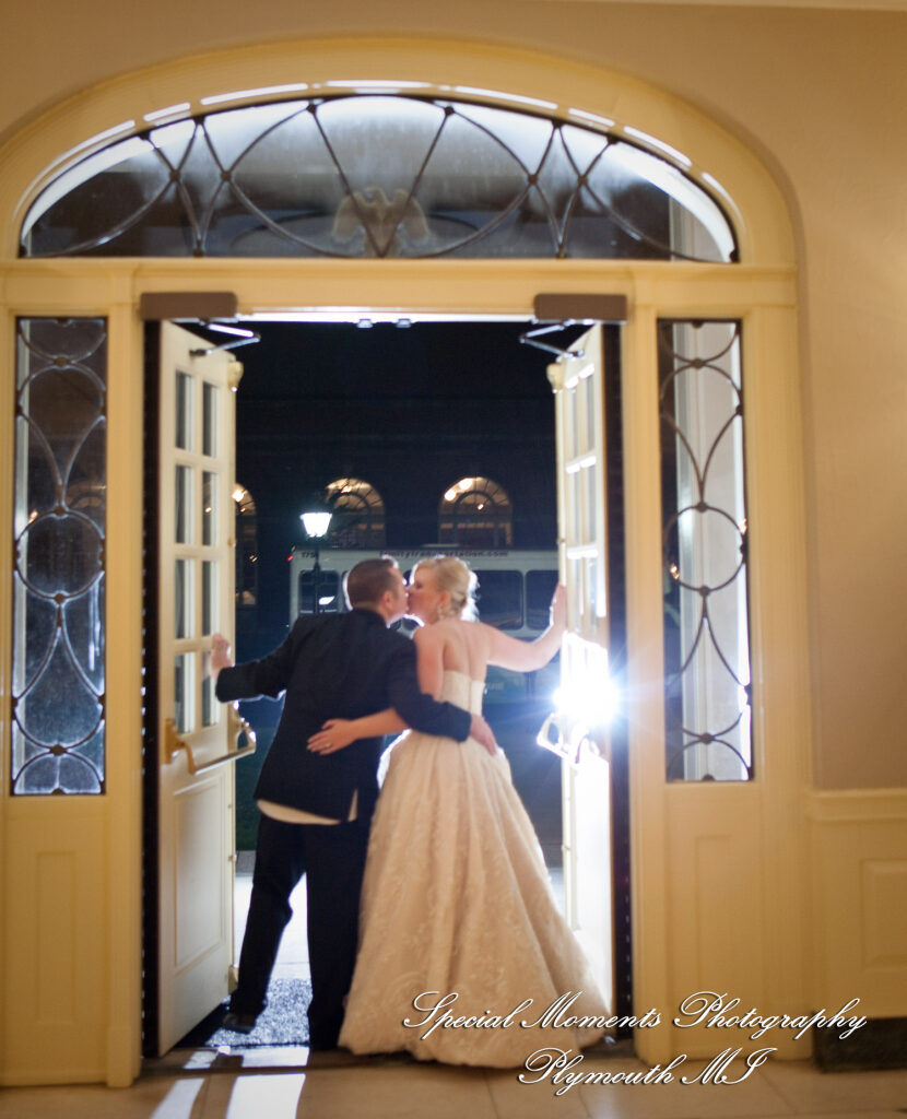 Charlotte & Andrew at Cross of Christ Lutheran Church Bloomfield Hills MI wedding photography