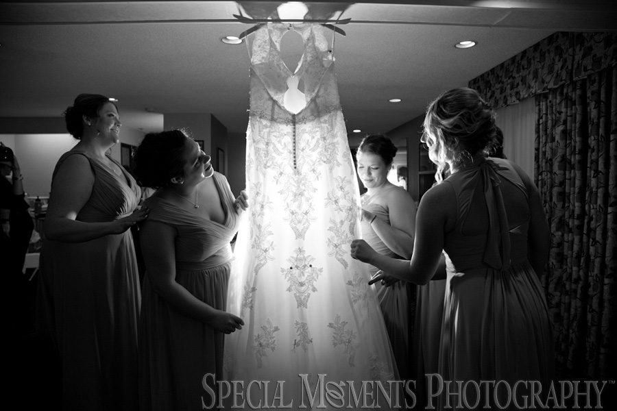 Holy Family Catholic Grand Blanc MI wedding photograph