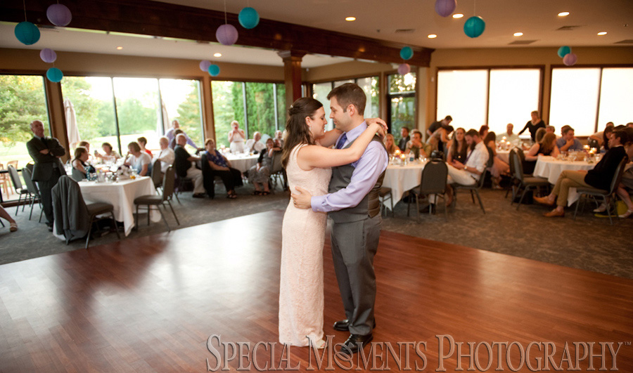 Stonebridge Golf Club Ann Arbor MI wedding photograph