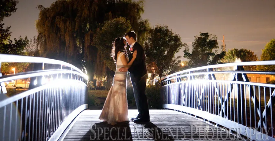 Blossom Heath Inn St. Clair Shores MI wedding photograph