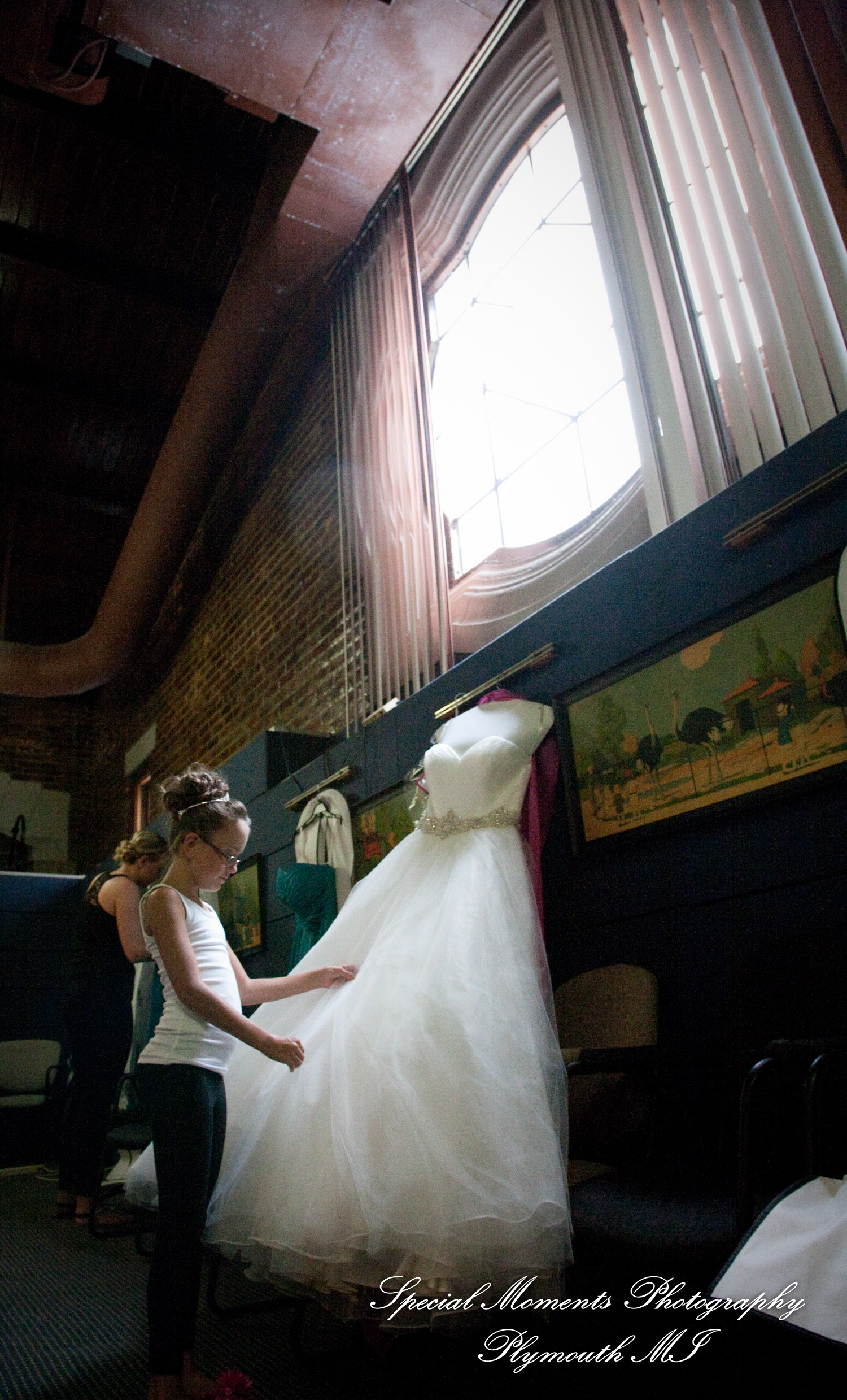 Toledo Zoo Toledo OH wedding photograph