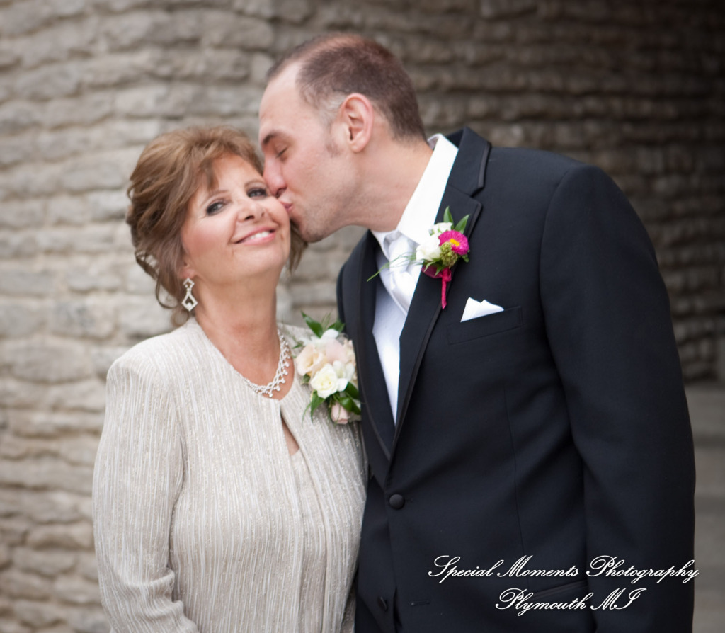 Candace & Paul at Toledo Zoo Toledo OH wedding photography