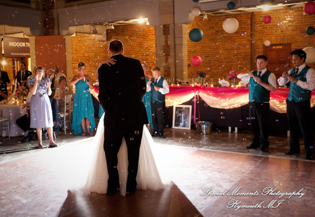 Candace & Paul at Toledo Zoo Toledo OH wedding photography