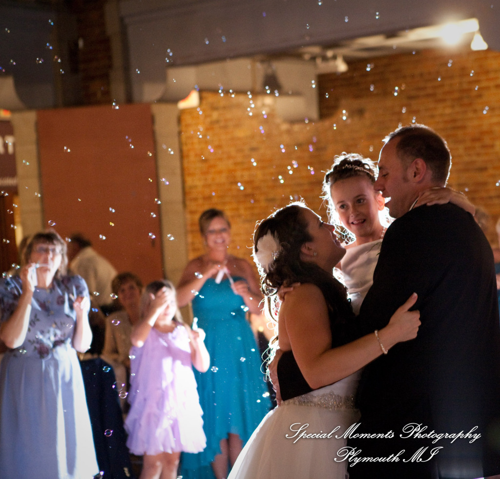 Candace & Paul at Toledo Zoo Toledo OH wedding photography