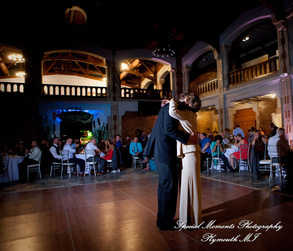 Candace & Paul at Toledo Zoo Toledo OH wedding photography