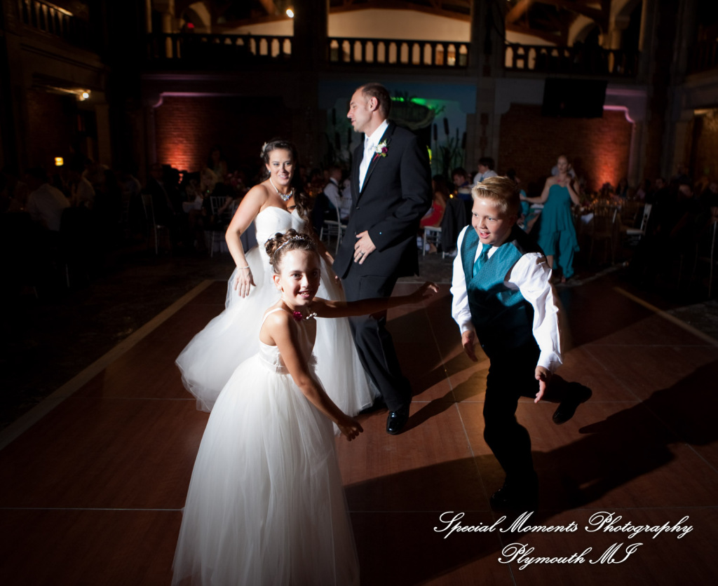 Candace & Paul at Toledo Zoo Toledo OH wedding photography