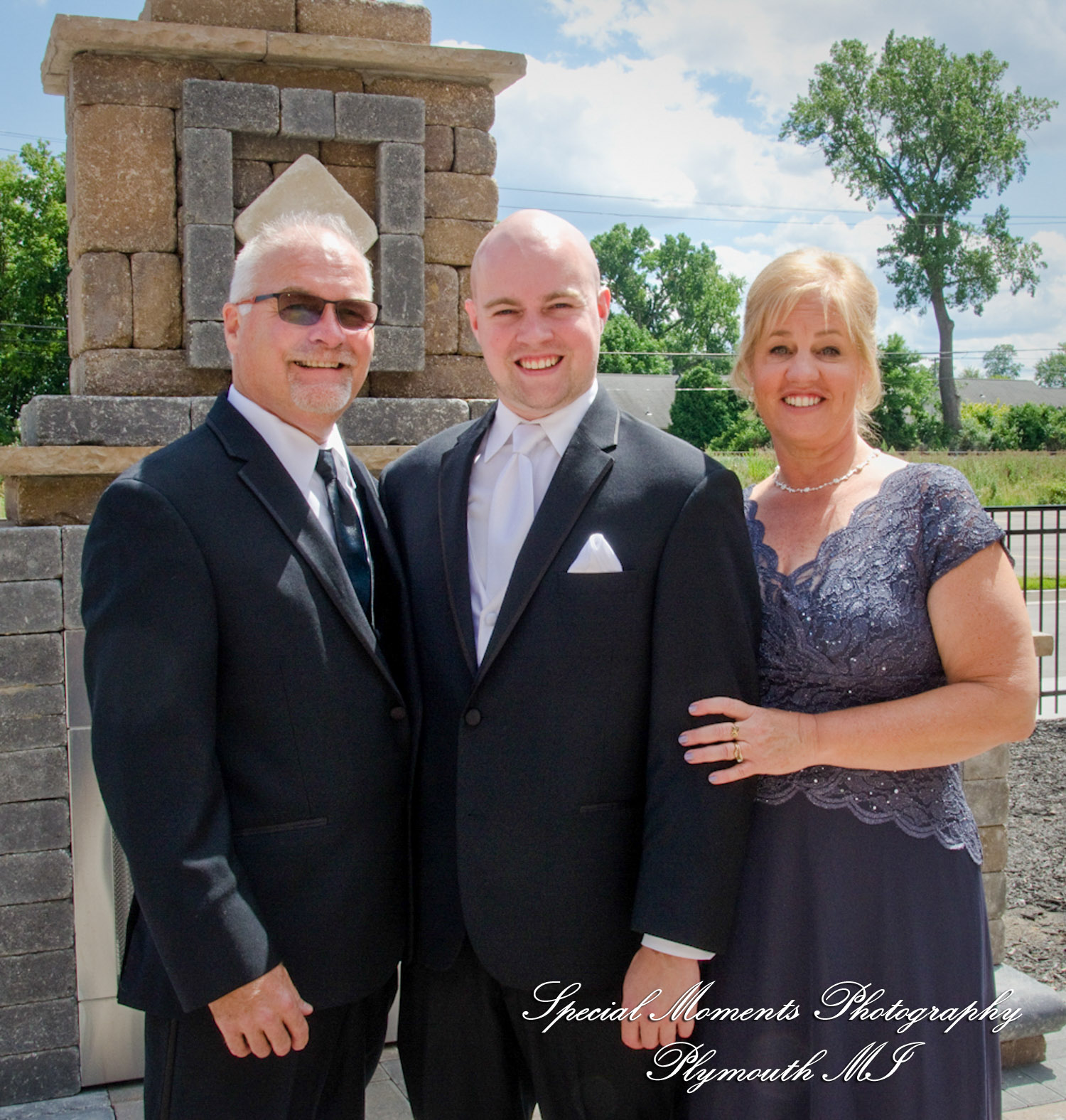 Rachael & Christopher at Warren Valley Golf Club Dearborn Heights MI wedding photography