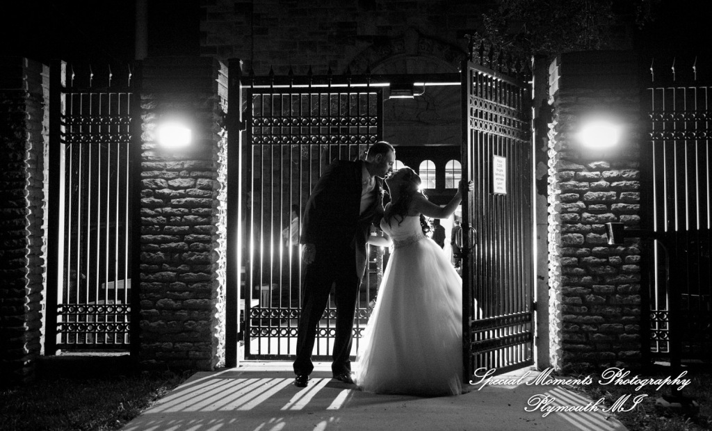 Candace & Paul at Toledo Zoo Toledo OH wedding photography