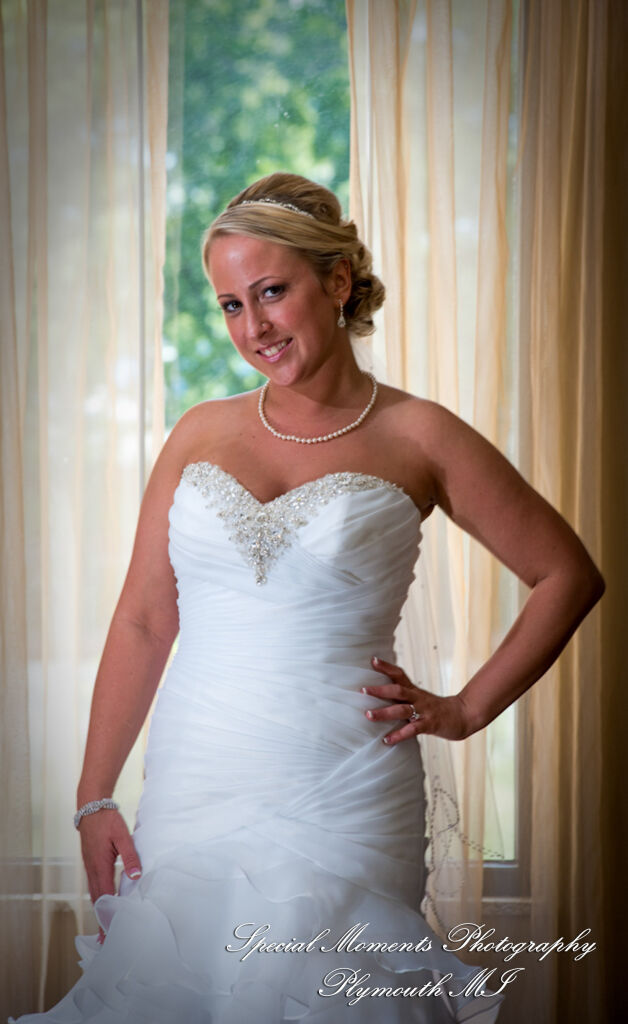 Rachael & Christopher at Warren Valley Golf Club Dearborn Heights MI wedding photography