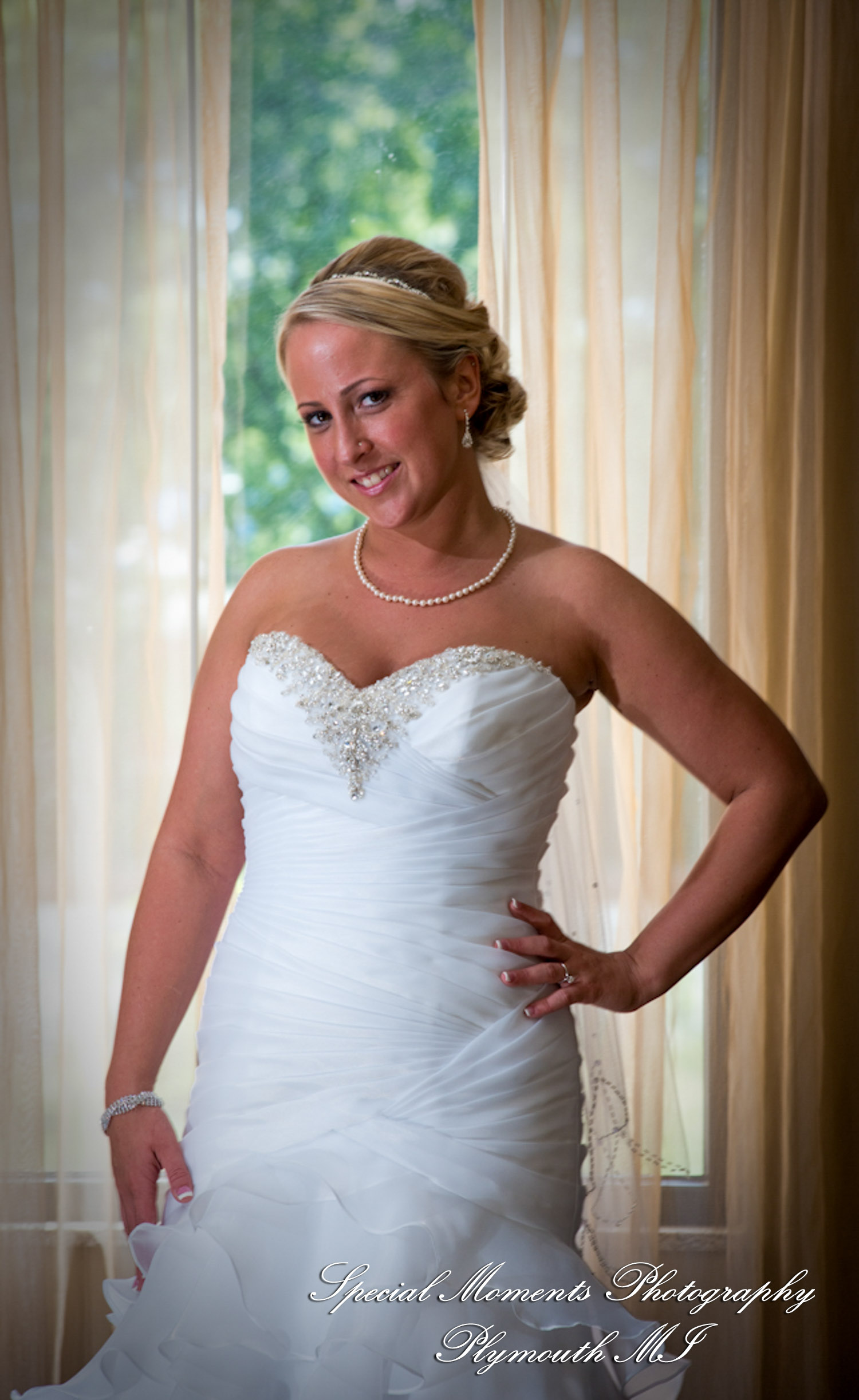 Rachael & Christopher at Warren Valley Golf Club Dearborn Heights MI wedding photography