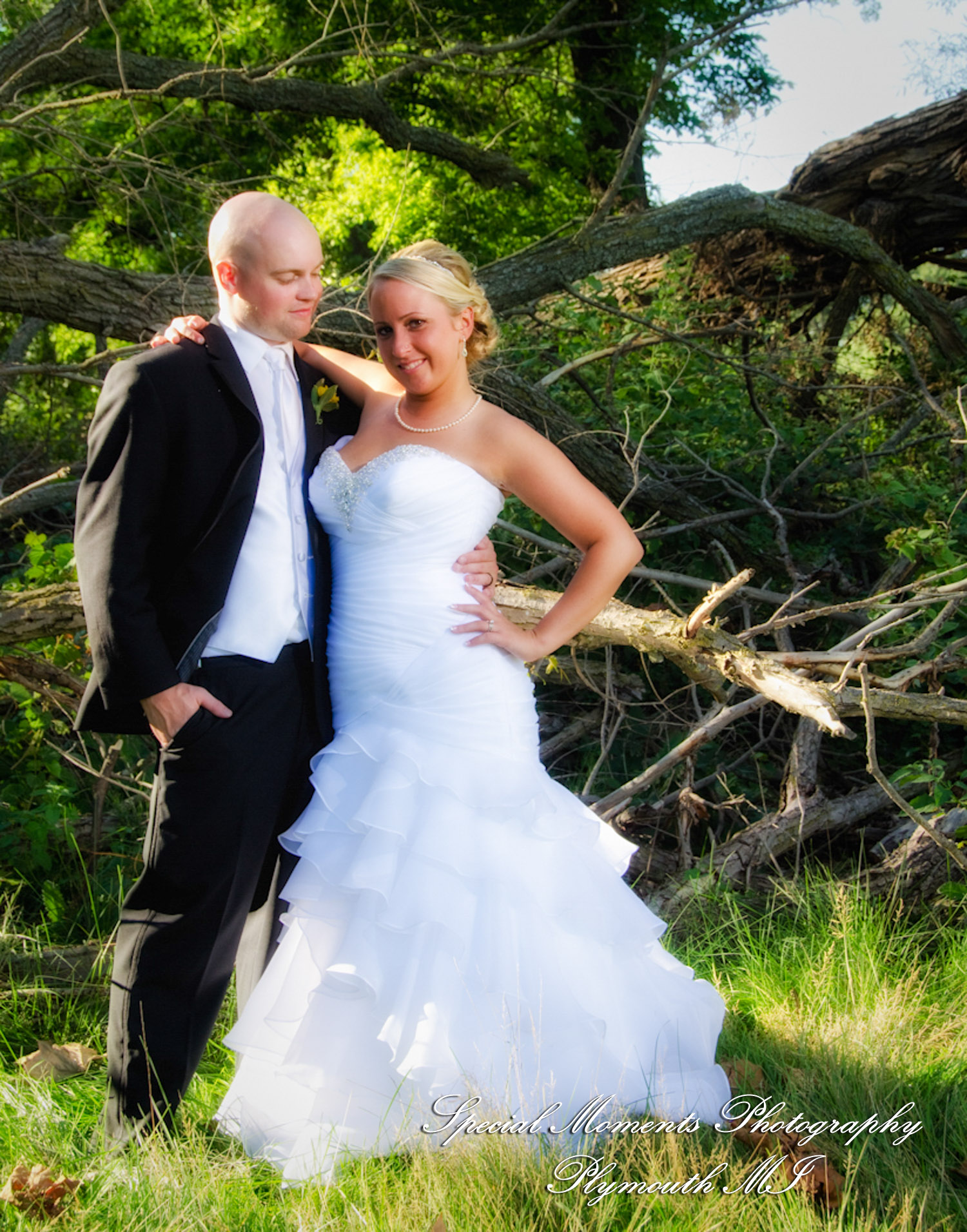Rachael & Christopher at Warren Valley Golf Club Dearborn Heights MI wedding photography