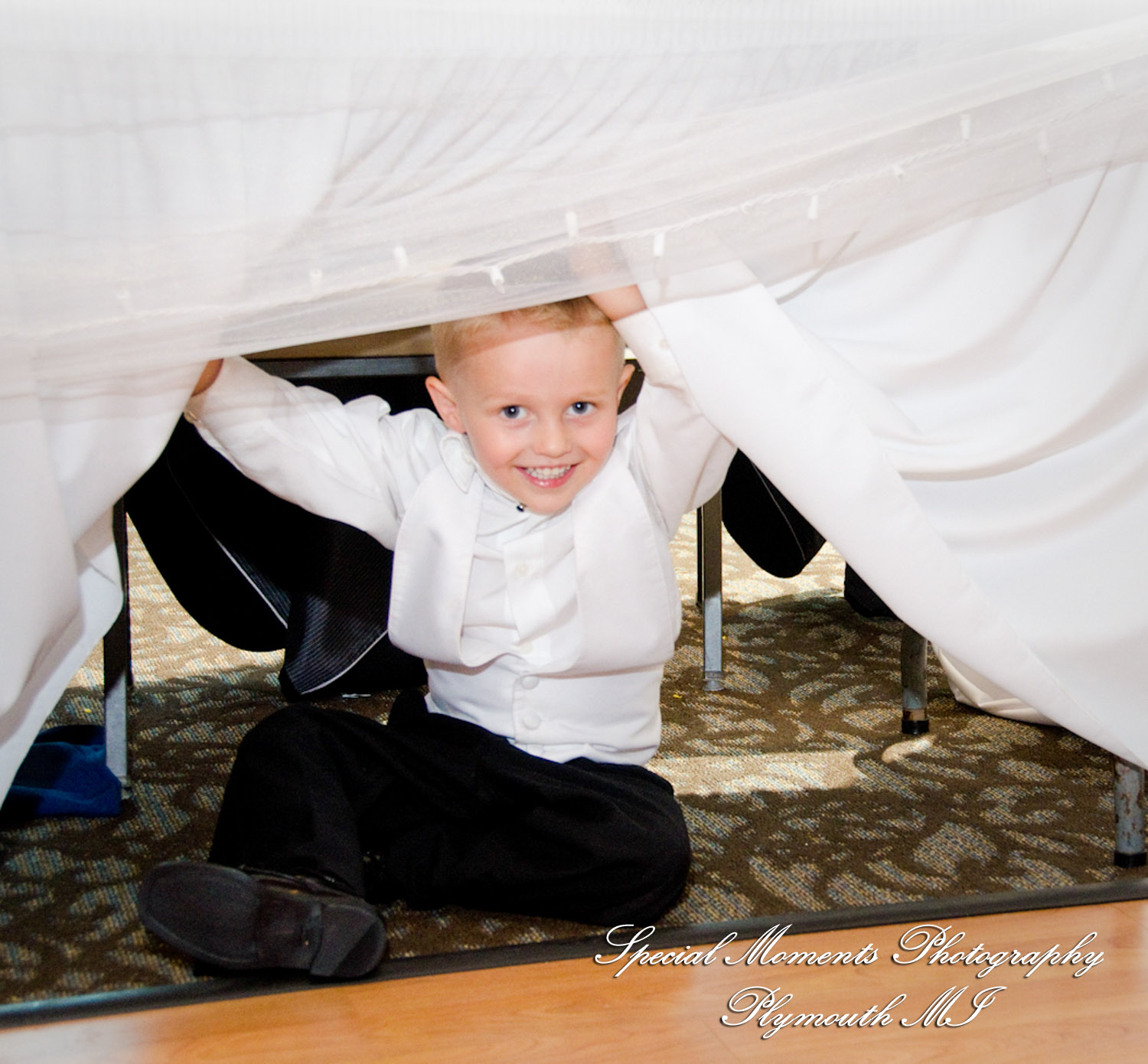Rachael & Christopher at Warren Valley Golf Club Dearborn Heights MI wedding photography