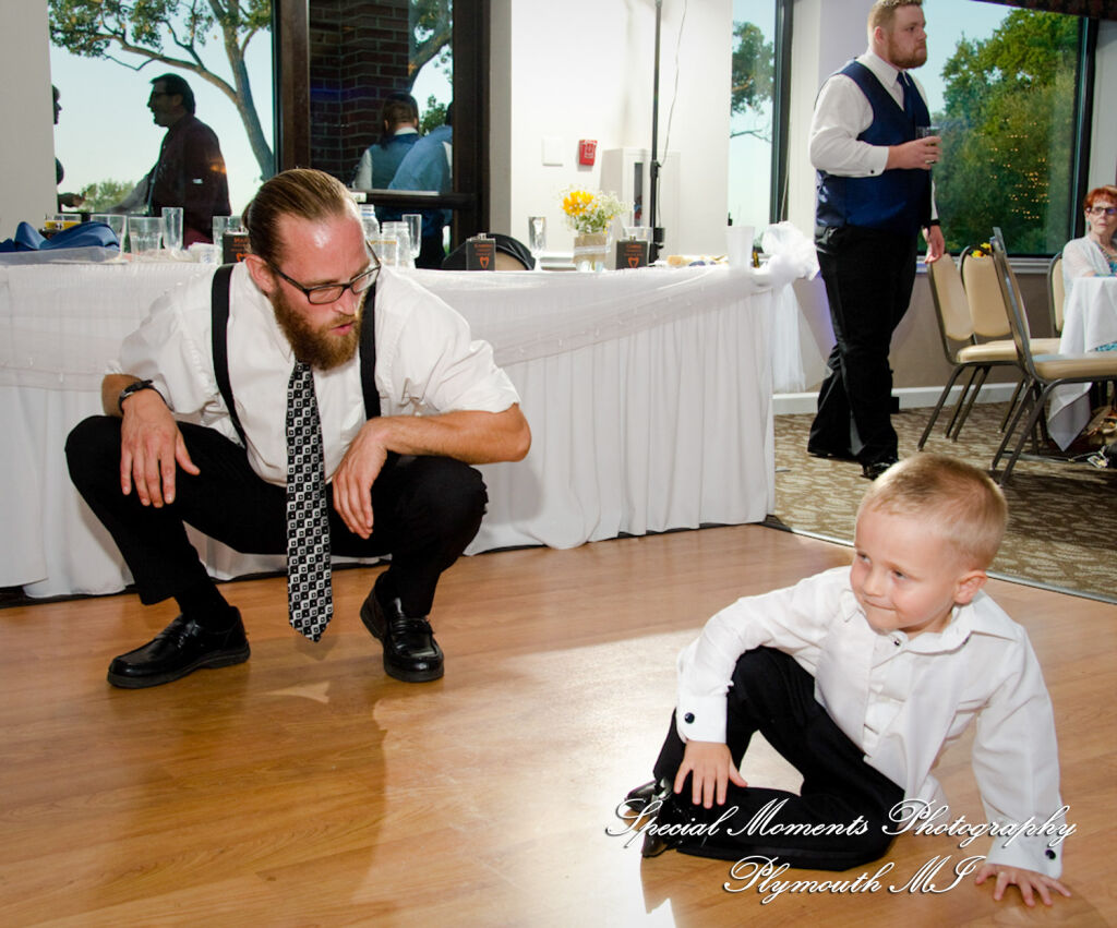 Rachael & Christopher at Warren Valley Golf Club Dearborn Heights MI wedding photography