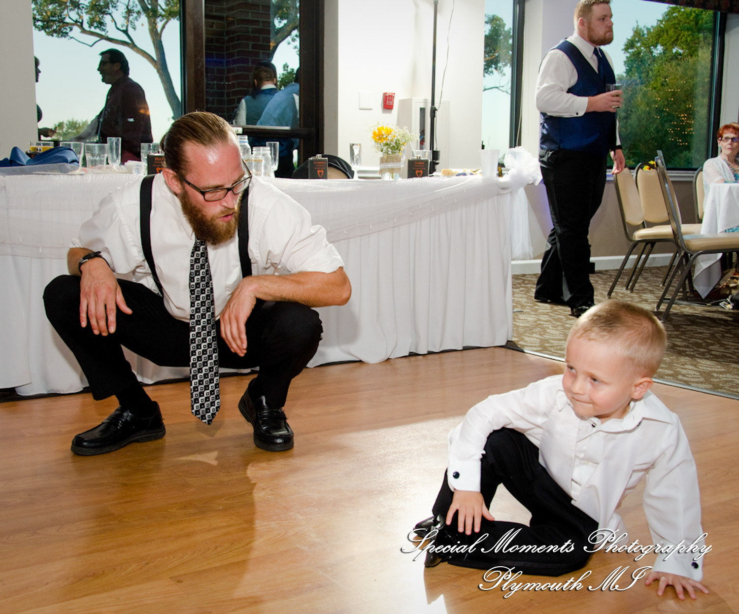 Rachael & Christopher at Warren Valley Golf Club Dearborn Heights MI wedding photography