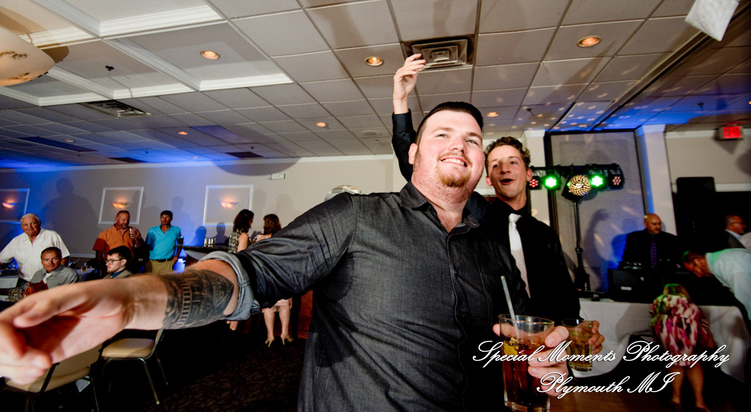Rachael & Christopher at Warren Valley Golf Club Dearborn Heights MI wedding photography