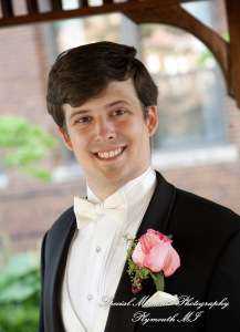 David & Cathy at Blossom Heath Inn St. Clair Shores MI wedding photography