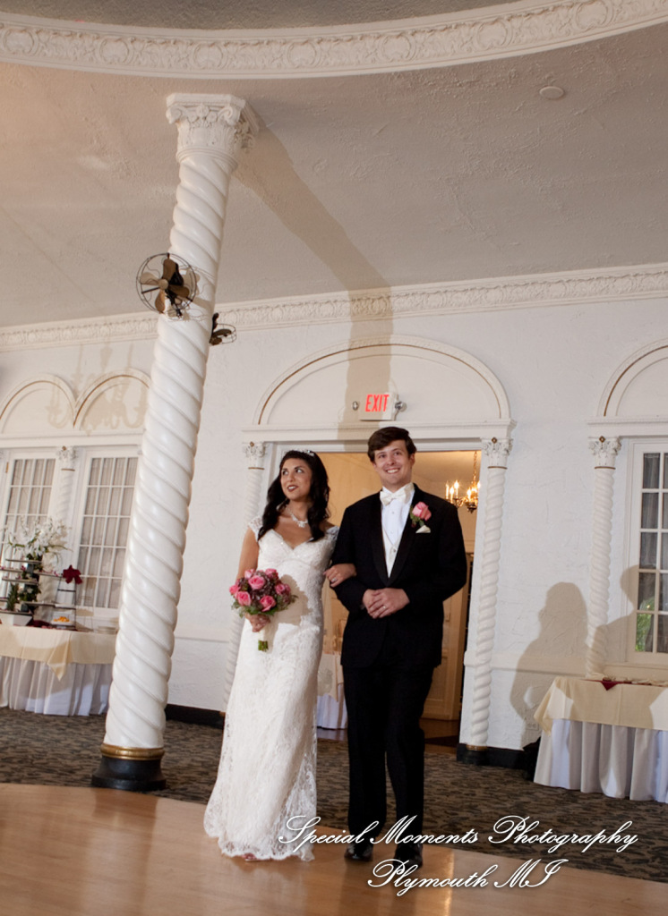 David & Cathy at Blossom Heath Inn St. Clair Shores MI wedding photography