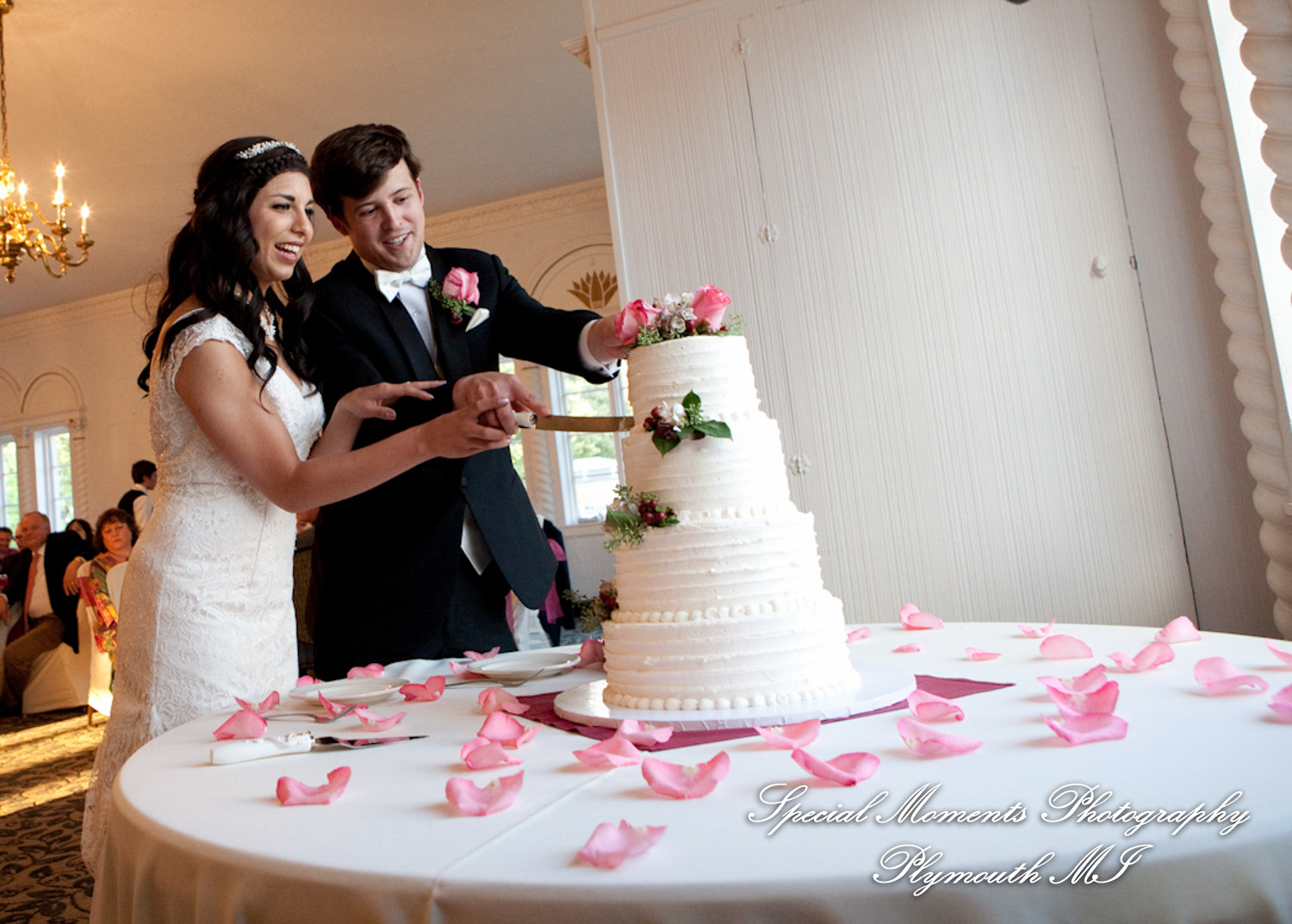 David & Cathy at Blossom Heath Inn St. Clair Shores MI wedding photography