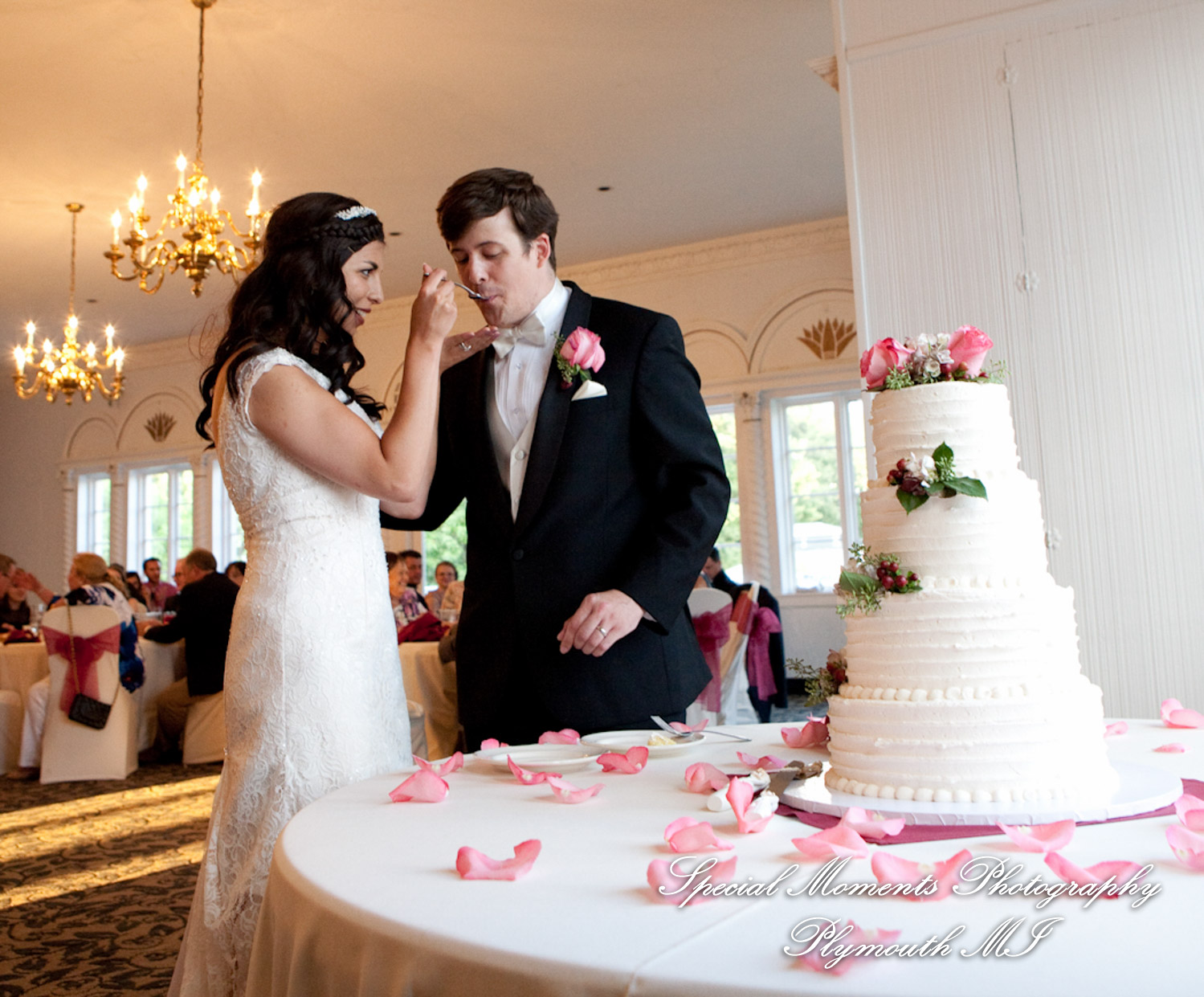 David & Cathy at Blossom Heath Inn St. Clair Shores MI wedding photography