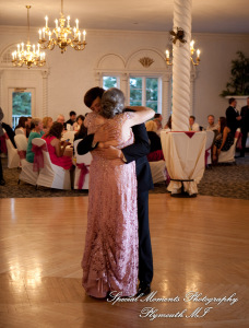 David & Cathy at Blossom Heath Inn St. Clair Shores MI wedding photography