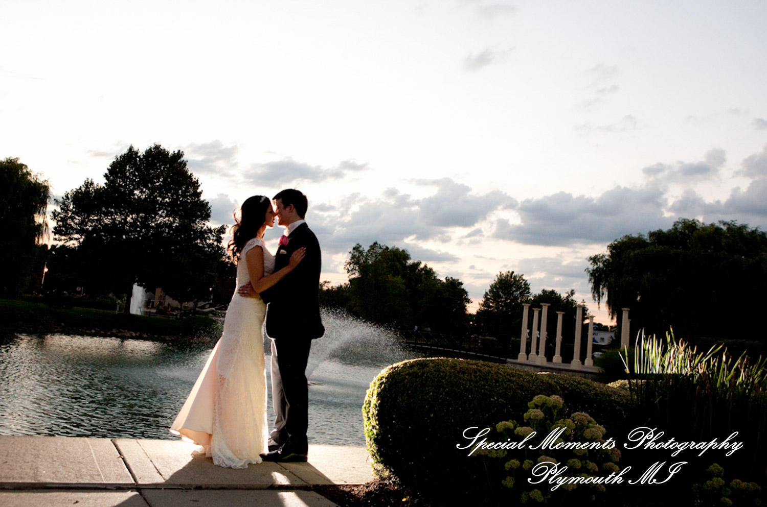 David & Cathy at Blossom Heath Inn St. Clair Shores MI wedding photography