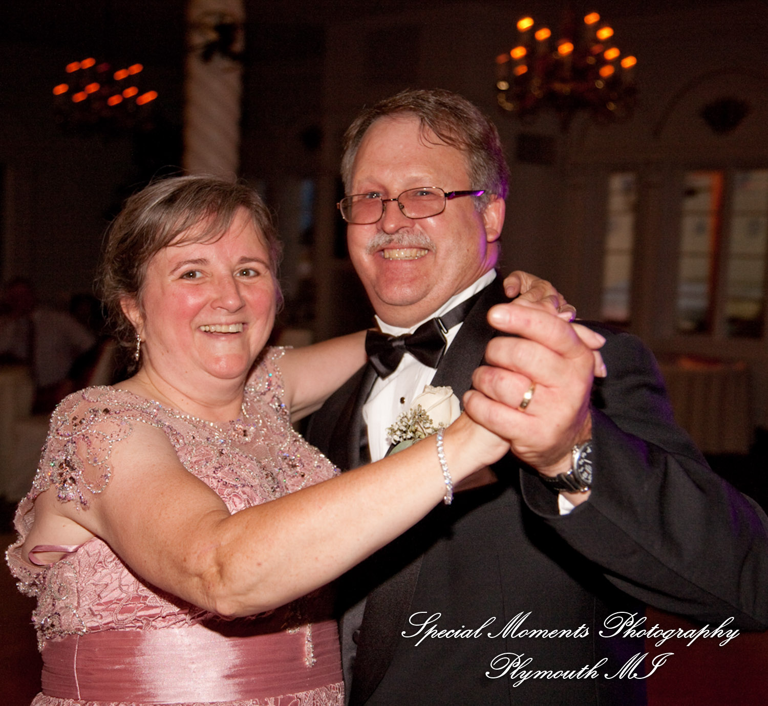 David & Cathy at Blossom Heath Inn St. Clair Shores MI wedding photography