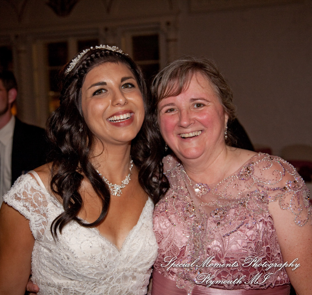 David & Cathy at Blossom Heath Inn St. Clair Shores MI wedding photography