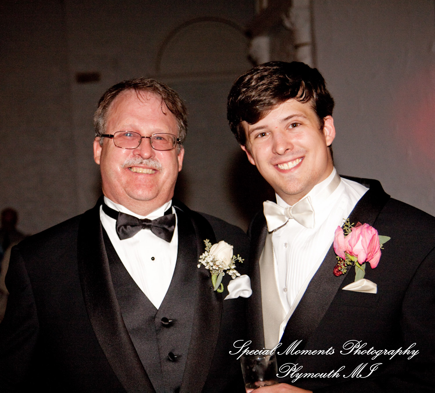 David & Cathy at Blossom Heath Inn St. Clair Shores MI wedding photography