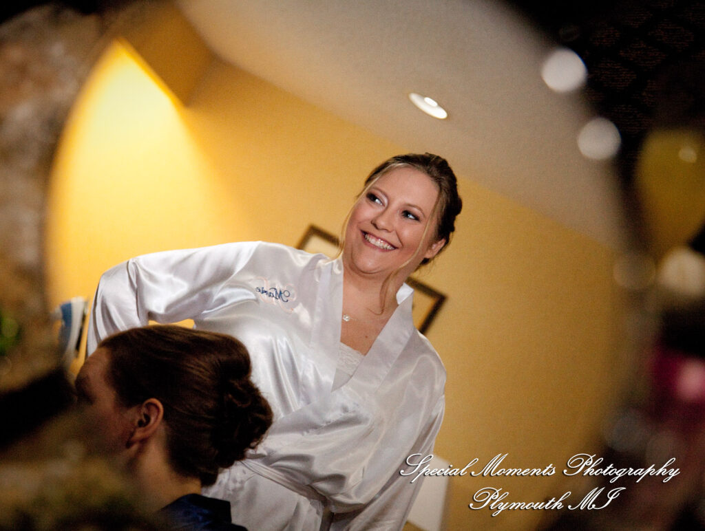 Marie & Steven at Warwick Hills Country Club Grand Blanc MI wedding photography